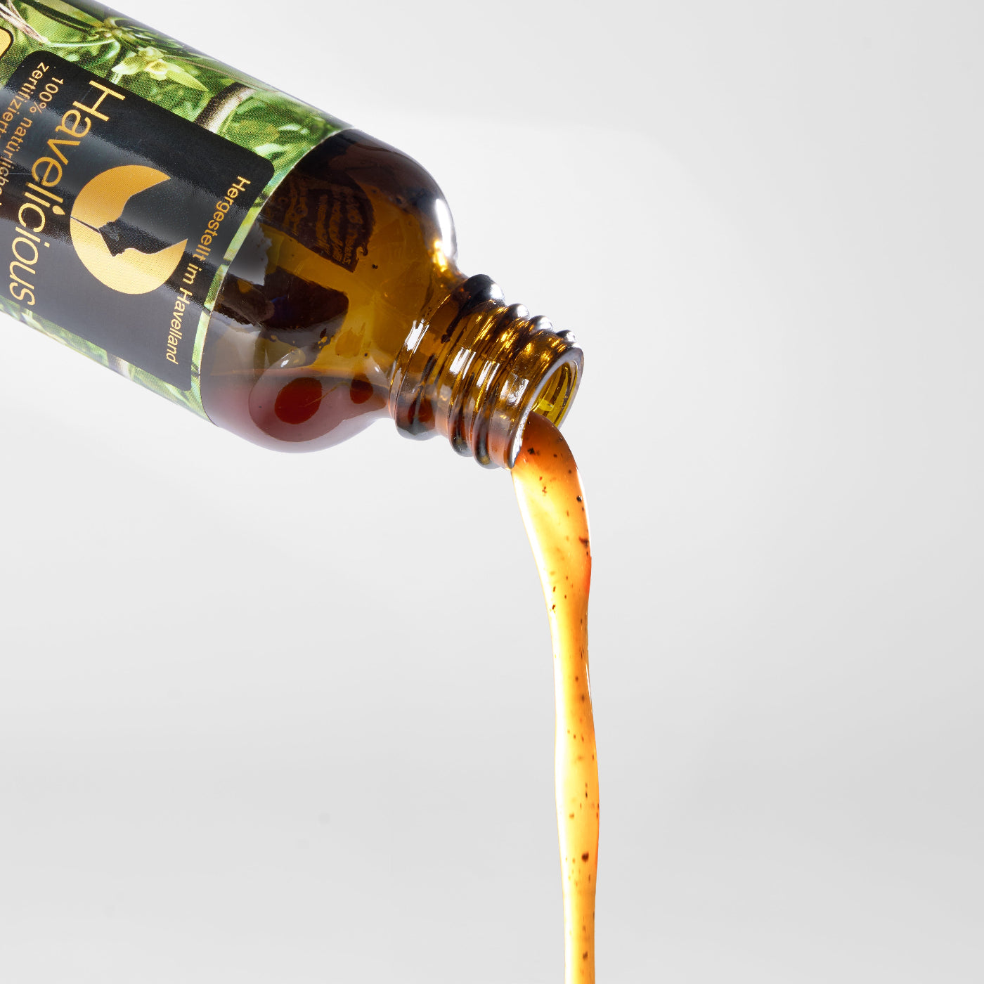 Bio und konventionelles Vanilleextrakt ohne Zuckerzusatz und optional ohne Alkohol
